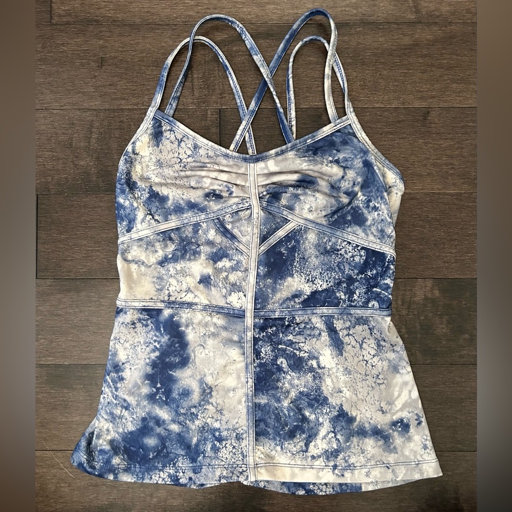 Karma Women’s Patterned Workout Top with Built in Shelf-Bra (XS)